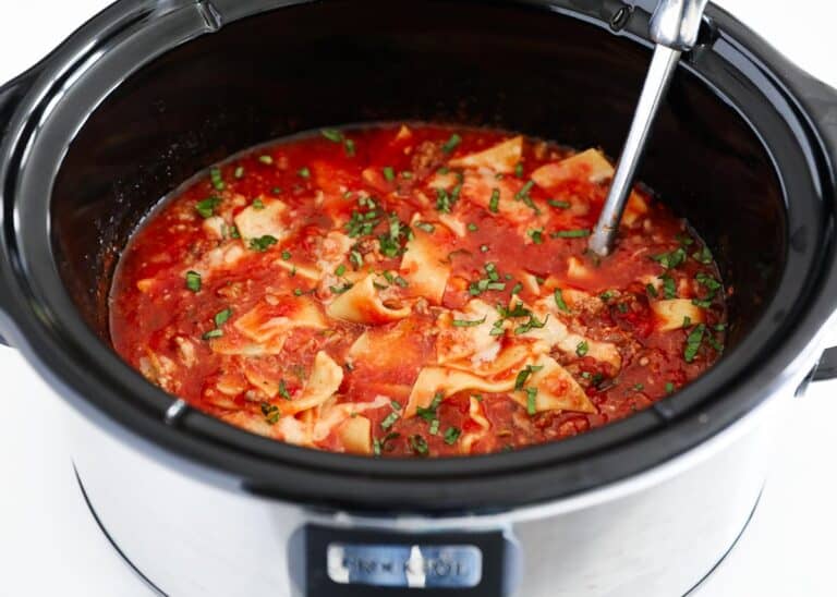 EASY Crockpot Lasagna Soup I Heart Naptime