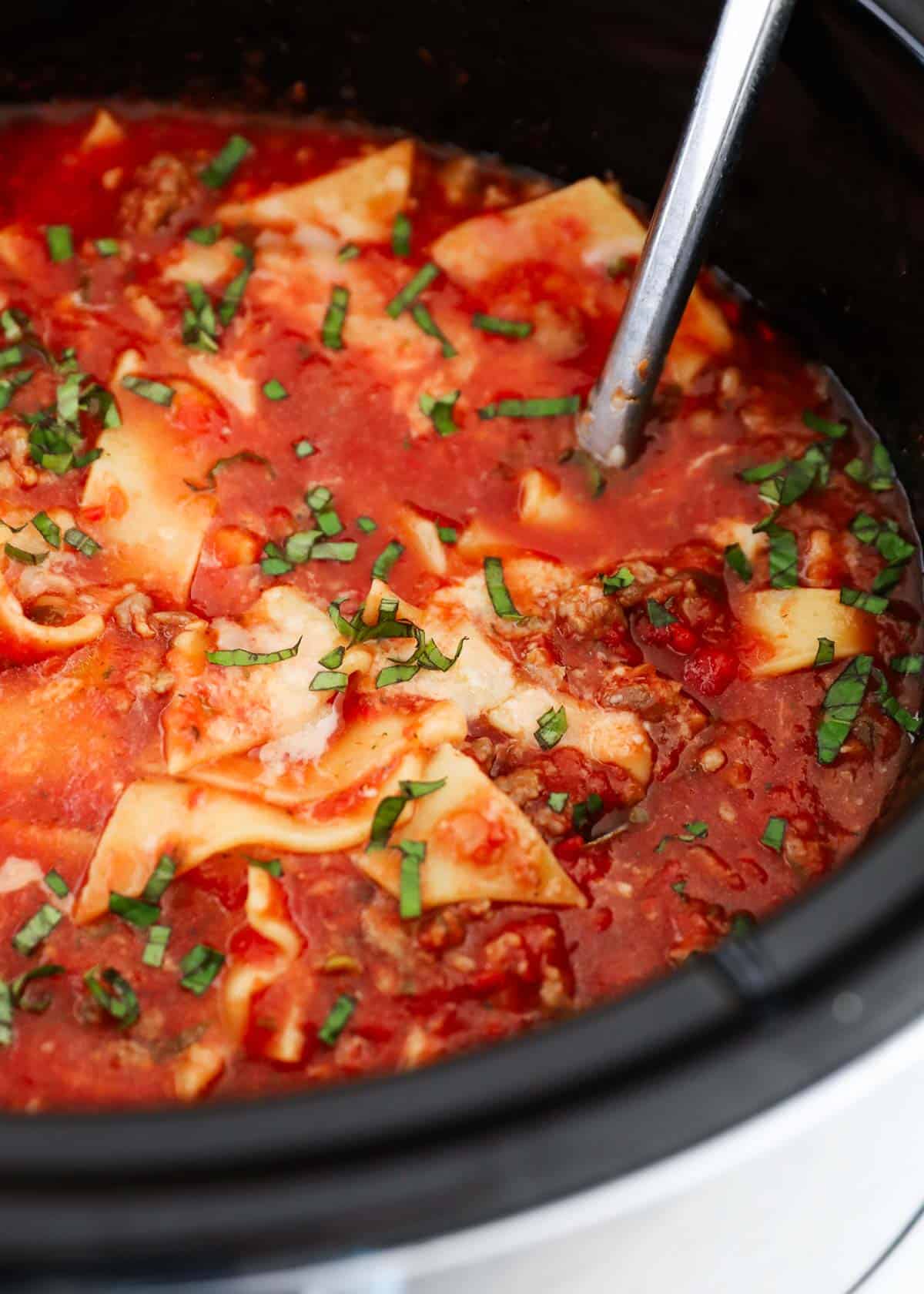 EASY Crockpot Lasagna Soup I Heart Naptime