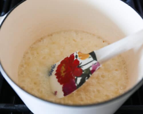 cooking caramel mix in pot