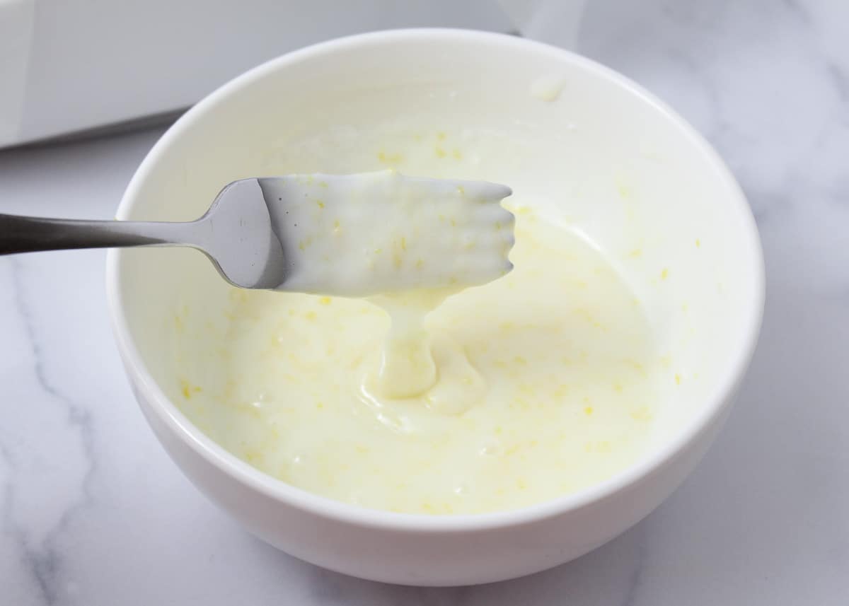 lemon glaze in bowl