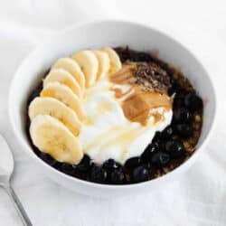 oatmeal bowl with blueberries and bananas