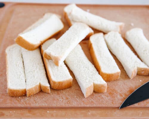 sliced bread on cutting board