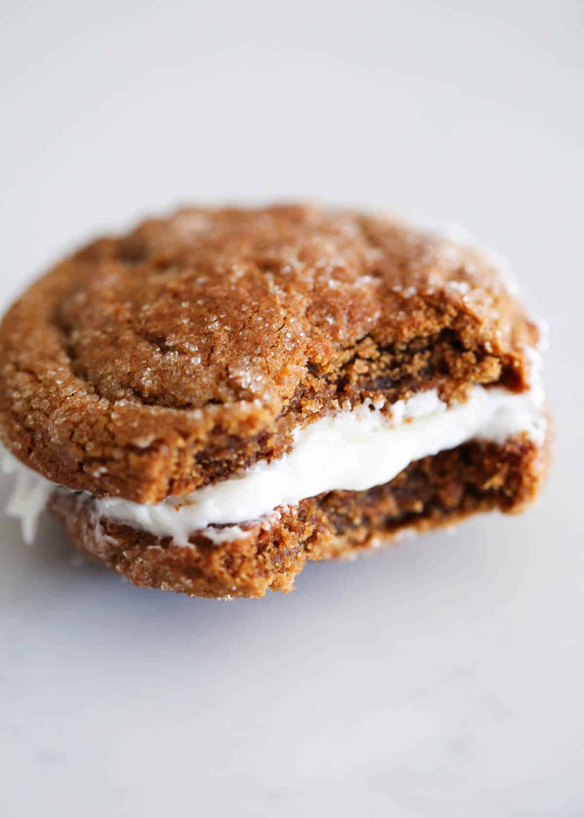 Gingerbread Cookie Cups with Pumpkin Cheesecake Filling - The Busy