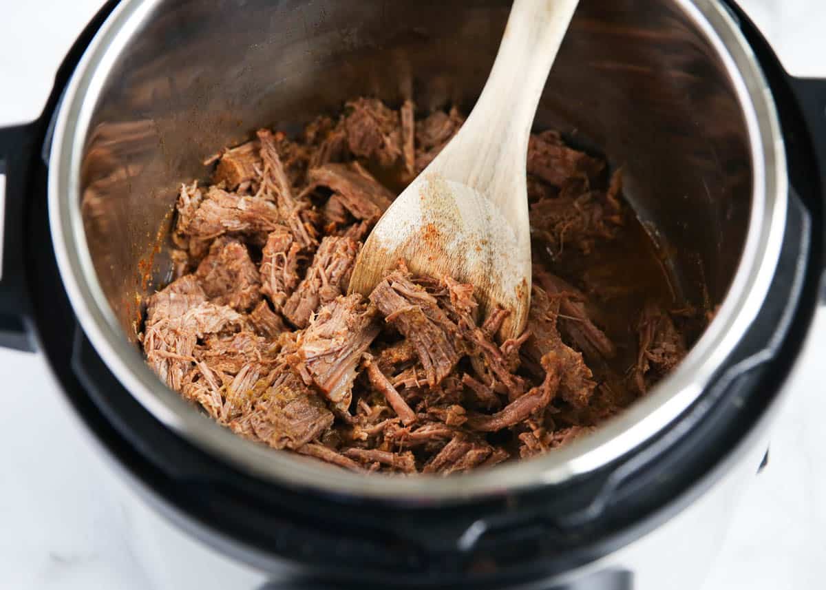 shredded beef in instant pot