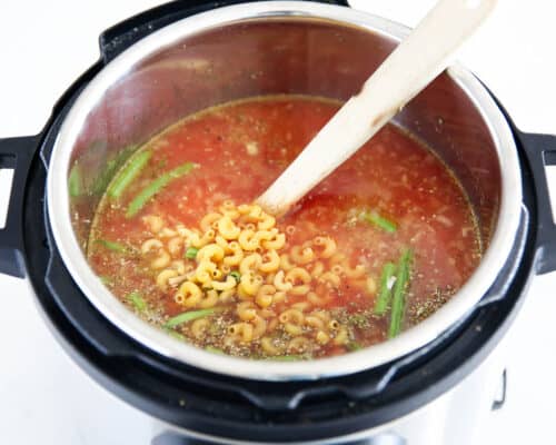 mixing minestrone soup in instant pot
