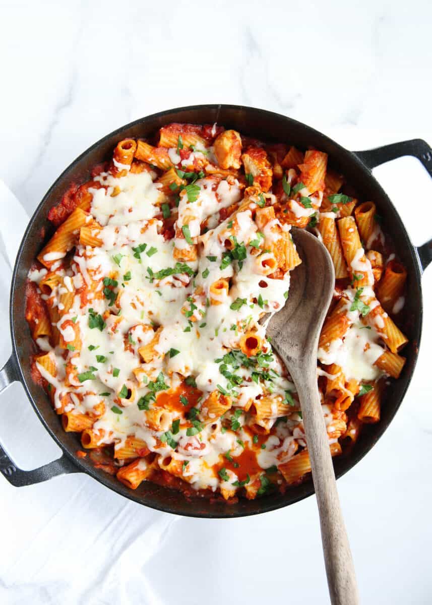 one pot chicken parmesan pasta on counter