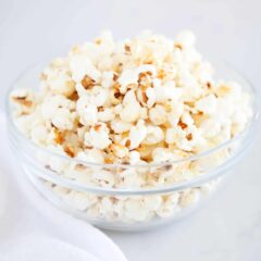 kettle corn in glass bowl