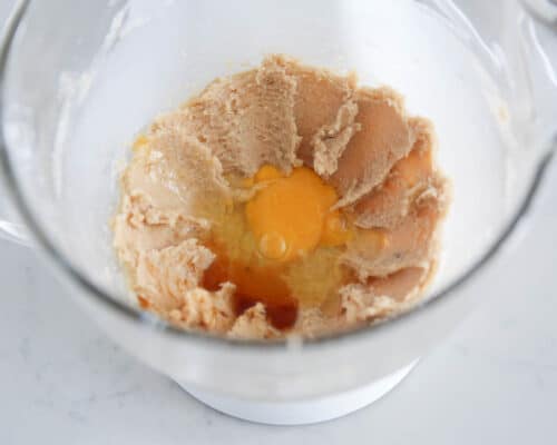 mixing egg and vanilla into bowl