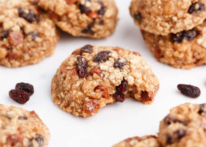 EASY Oatmeal Raisin Cookies I Heart Naptime