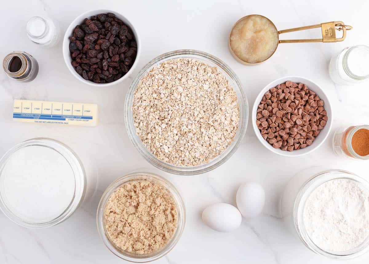 oatmeal raisin cookie ingredients