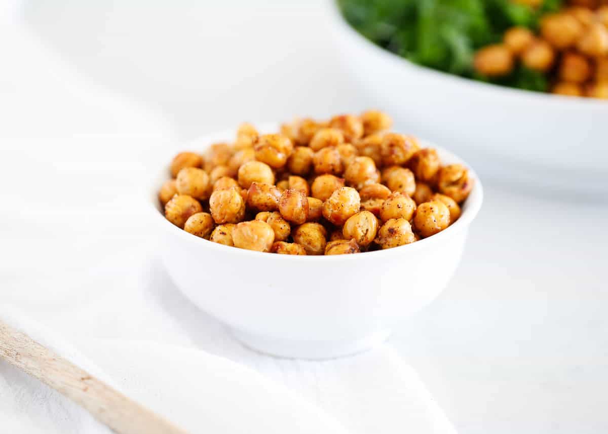 Air fryer chickpeas in white bowl. 