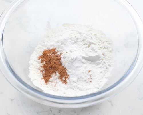 flour in glass bowl