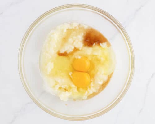 eggs and sugar in bowl