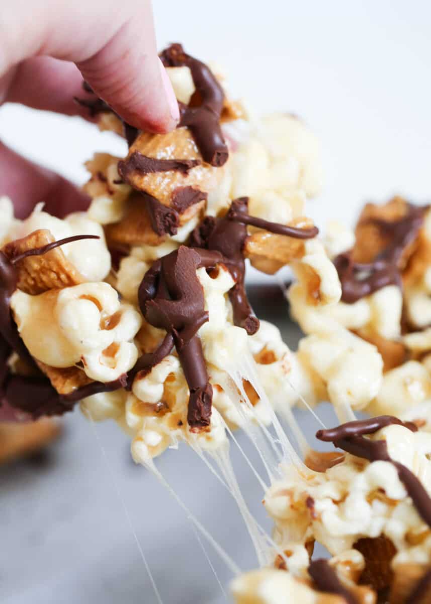 s'mores popcorn being pulled