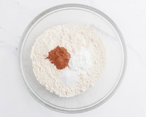 flour and cinnamon and glass bowl