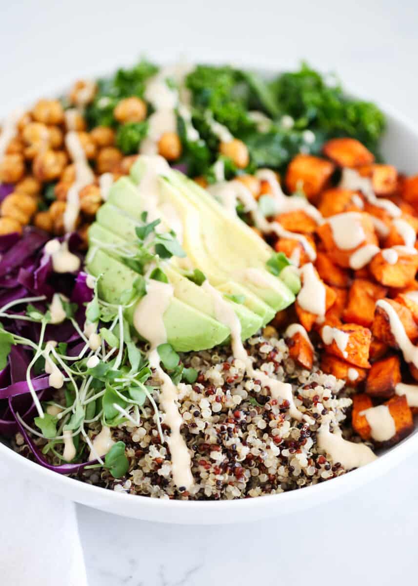 Buddha bowls make eating the rainbow so much easier! All the healthy and delicious things coming together in minutes makes this the perfect healthy lunch or dinner idea!