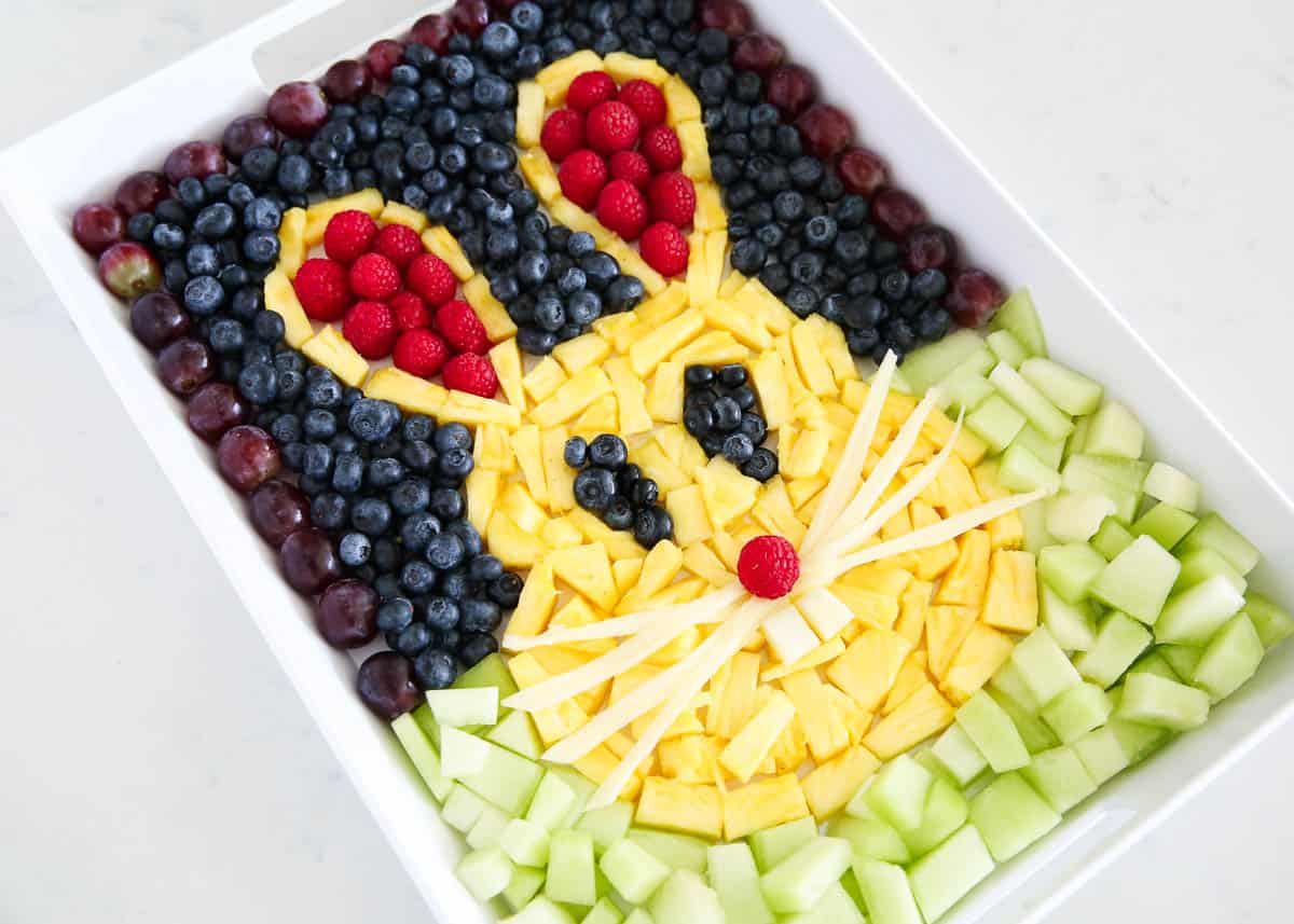 Yummy Easter Snack Tray That Kids Will Love - Crafting A Fun Life