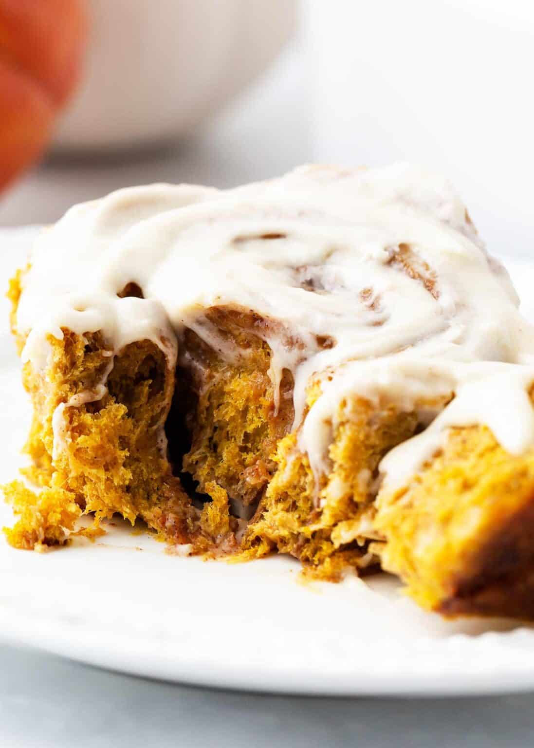 Pumpkin Cinnamon Rolls - I Heart Naptime