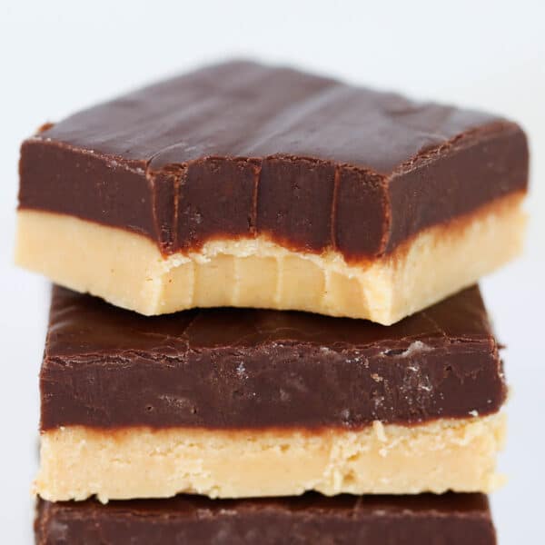 Chocolate Peanut Butter Fudge - I Heart Naptime
