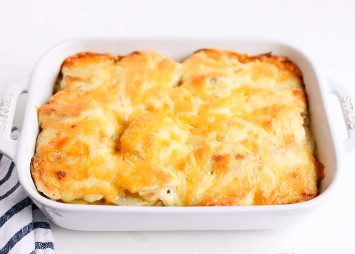 The best cheesy scalloped potatoes.