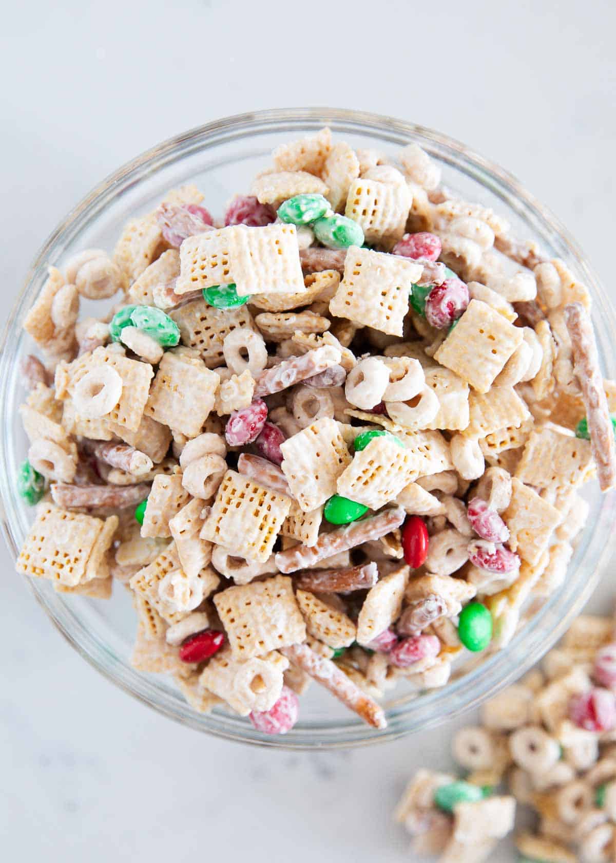 sweet christmas chex mix