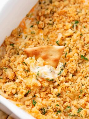 Jalepeno popper dip with pita chips.