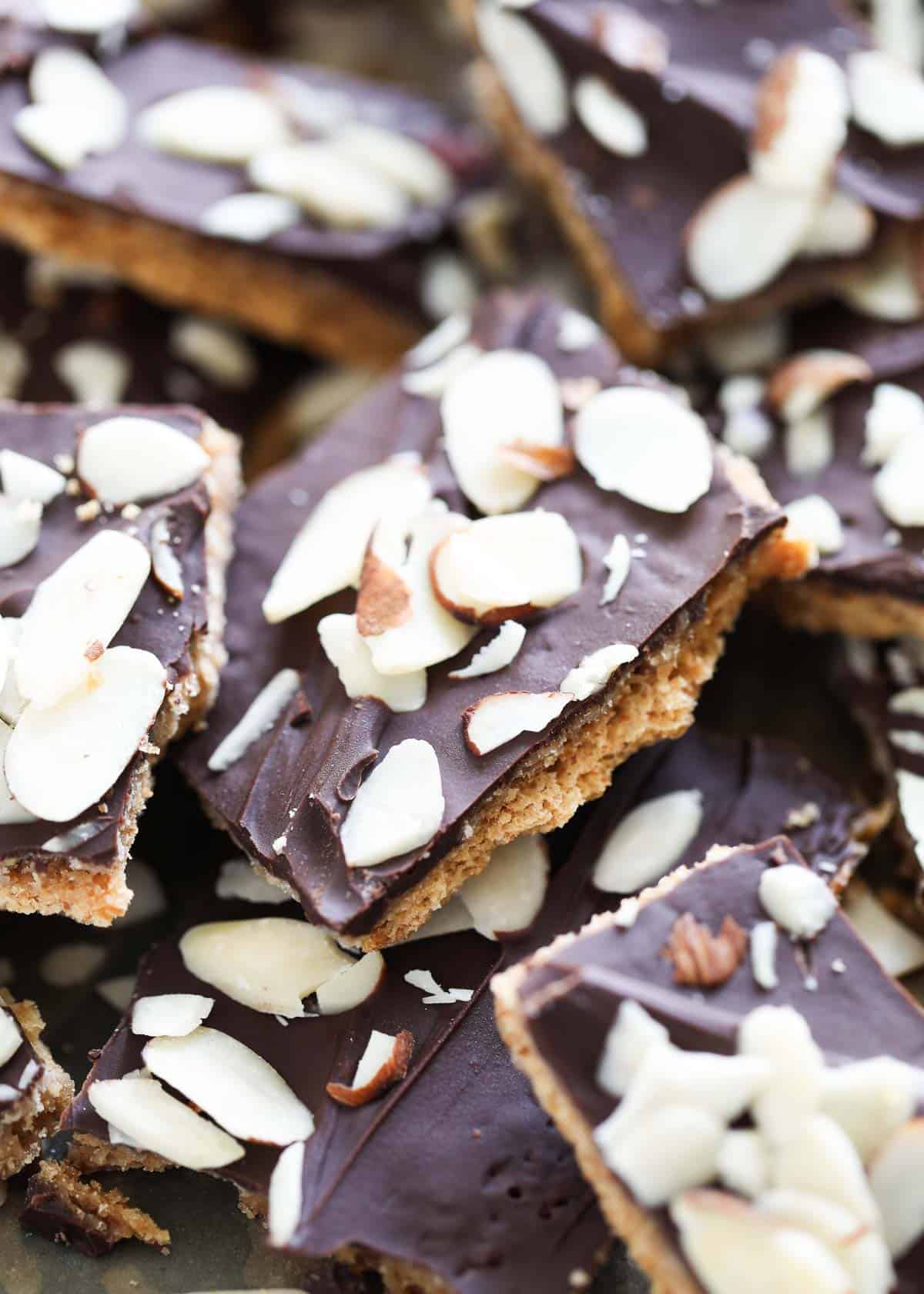 Graham cracker toffee on a plate.