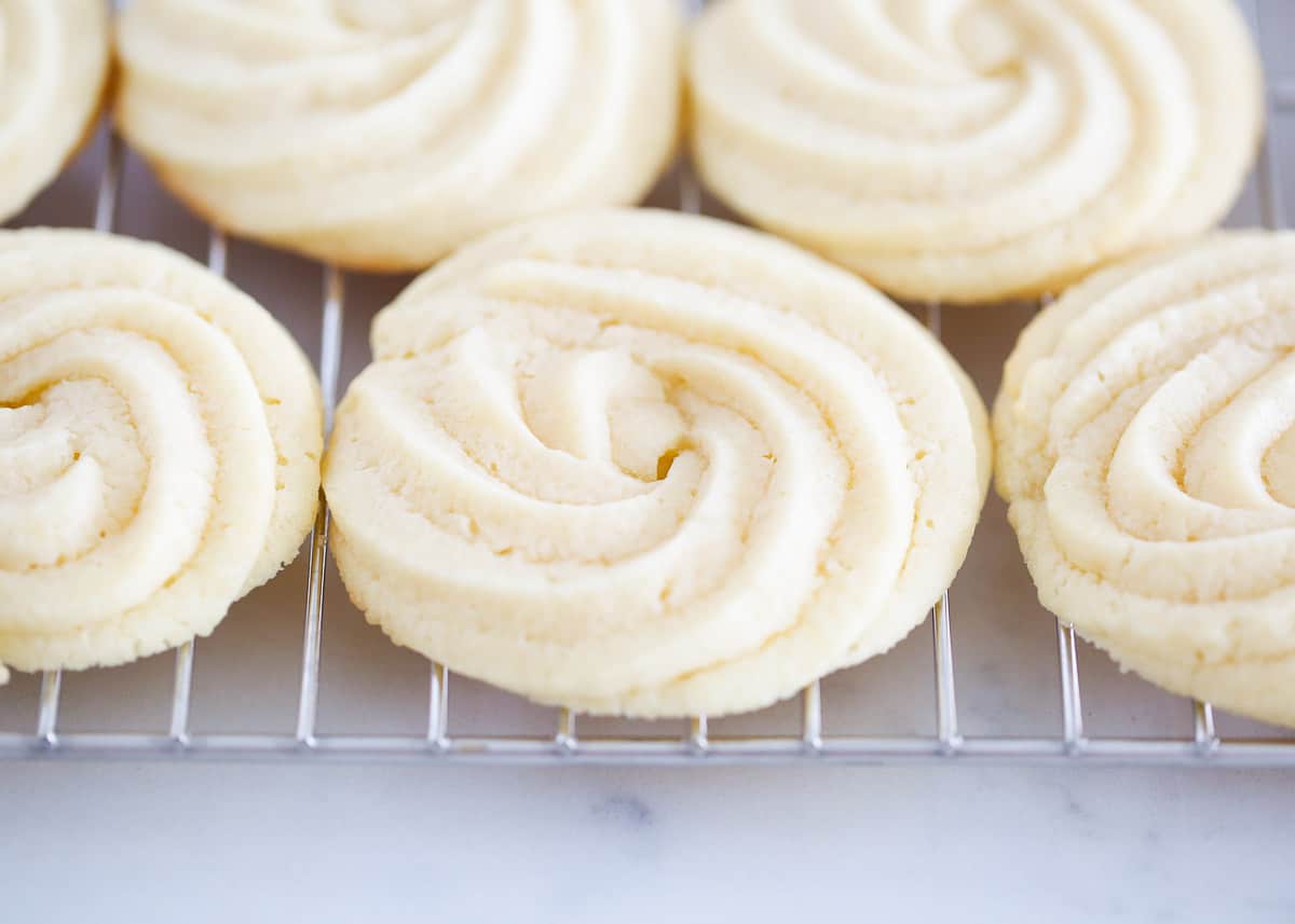 I got baking supplies for Christmas and decided to make butter cookies. : r/ Baking