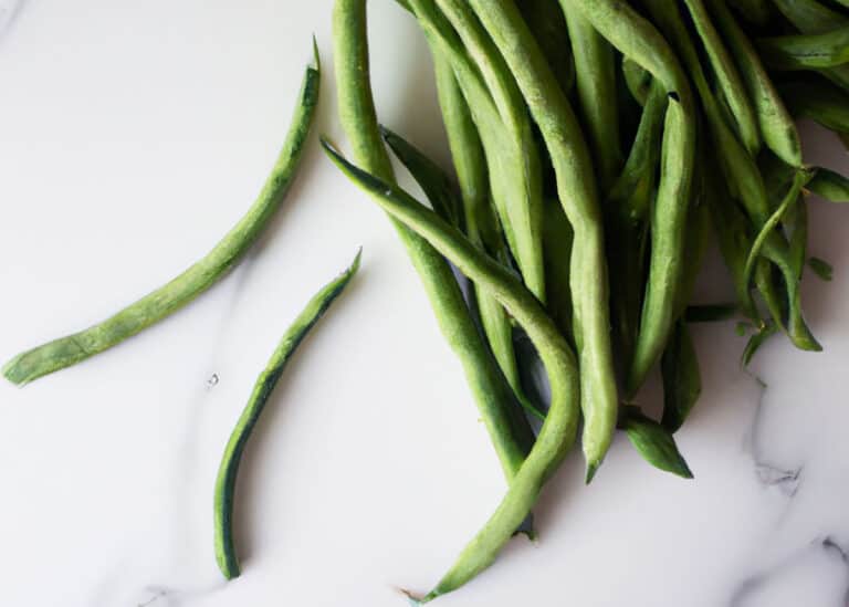 EASY Green Beans (Sautéed or Roasted) I Heart Naptime
