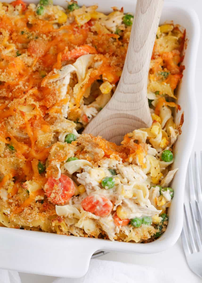 Easy Chicken Noodle Casserole - I Heart Naptime