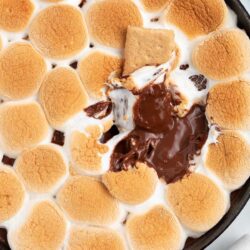 Smores dip cooked in a iron skillet.