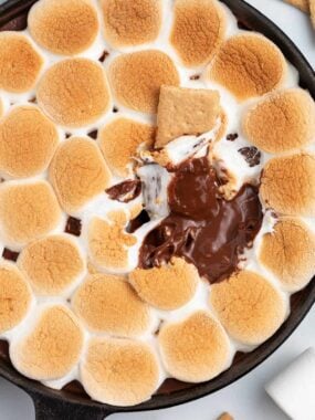 Smores dip cooked in a iron skillet.