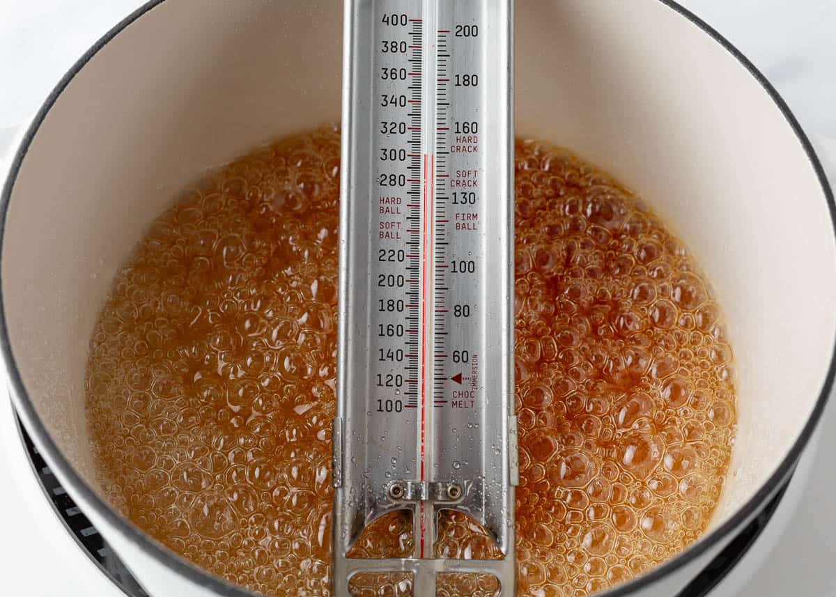 Cooking hard candy in the pot.