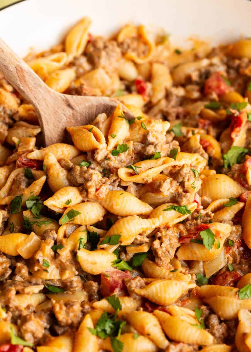 Easy Cheesy Taco Pasta - I Heart Naptime