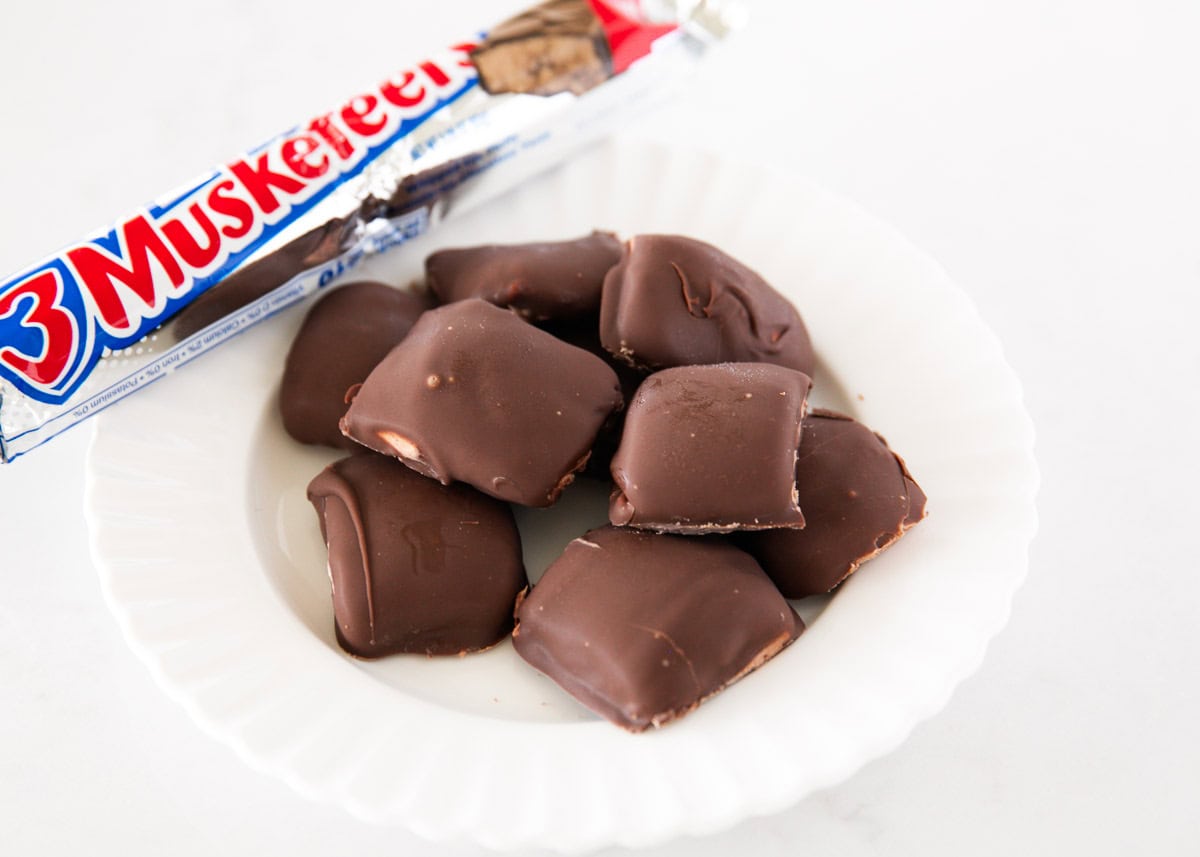 Cool whip candy on a plate.