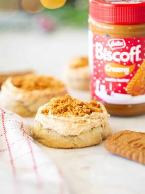 Biscoff cookie butter cookies with biscoff frosting.
