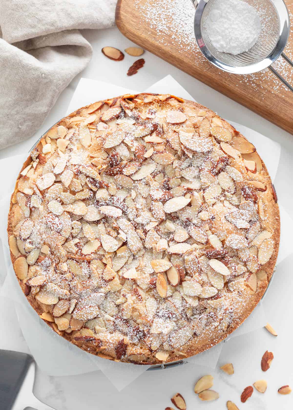 Almond cake. 
