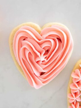 Valentine sugar cookies.