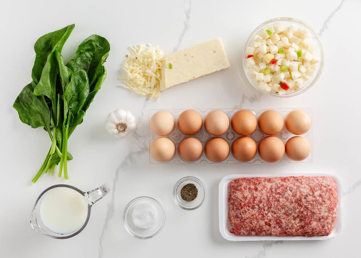 Easy breakfast casserole ingredients.